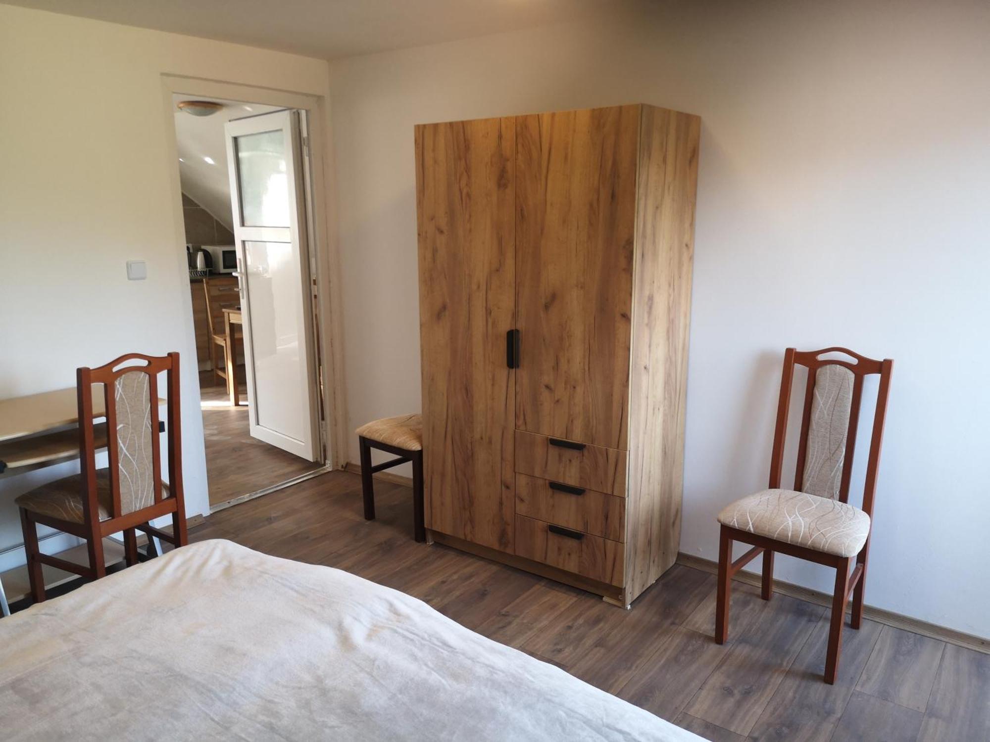 Small House In ツェリェ エクステリア 写真